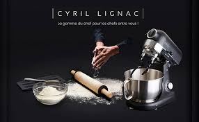 Cyril Lignac 136 021 Le Toaster 900 Watts Fonction Antiblocage Et Arret Automatique 7 Positions De Grillage Vitre Amovible Et Transparente Fonctions Decongelation Rechauffage Noir Amazon Fr Cuisine Maison