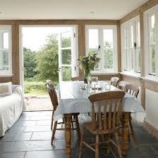 Dans Le Surrey Prenons Le Temps Interieurs Cottage Maison Maisons Rustiques Modernes