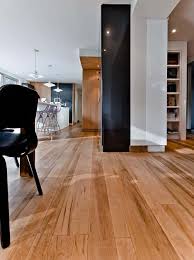 Liquidation De Plancher Bois De Mode Durodesign Home Design Hardwood Floors