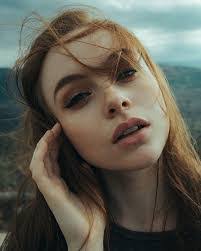 Megan Tiernan's Instagram, Twitter & Facebook