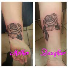 Mother Daughter Matching Rose Tattoos Beautiful Tattoos For Daughters Mother Daughter Tattoos Matching Rose Tattoos