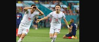 24 équipes réparties dans 6 groupes sont qualifiées pour l'euro 2021. 5rtoh8upujuwhm