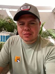 Hello everyone! Just wanted to introduce myself and connect with the  community. My name is Roy, I am 33 years old, and I am single. I work in  marketing as a website