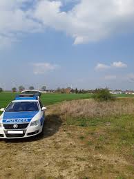 Fc köln hat eine enttäuschende saison gespielt, holstein kiel eine starke. Bpol Nrw Bundespolizei Sucht Zeugen Diebstahl Von 320 Meter Mastankerseilen An Der Presseportal