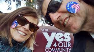 Jean Bosch's Instagram, Twitter & Facebook