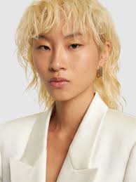 Eera 18kt Long Candy Mono Earring