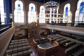 We offer intellectual vigor coupled with the warmth of family. Synagogue Mannheim