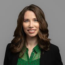 Erin Dawson's Instagram, Twitter & Facebook