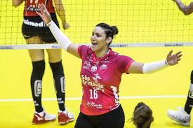 Gabi, com 11 pontos, e camila brait, segura na defesa, também foram destaques na partida. Com 30 Pontos Da Aniversariante Tandara Osasco Vence Jogo Dramatico E Esta Na Semi Do Super Volei