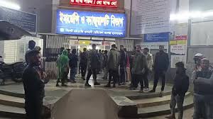 নাগরিক ঐক্যের সভাপতি মাহমুদুর রহমান মান্না হার্ট অ্যাটাক করেছেন। দলটির কেন্দ্রীয়  কমিটির সদস্য আ. রাজ্জাক তালুকদার সজীব শুক্রবার (১৬ ...