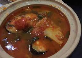 Nampak pengunjung datang dan pergi. Resep Pindang Meranjat Ikan Patin Untuk Pemula Sweetbuyouts