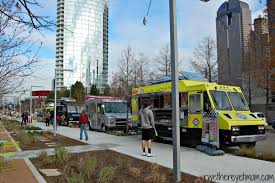 Food Truck Frenzy At Klyde Warren Park - Local Profile