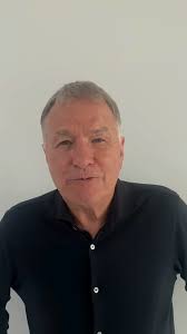 🎶 Weihnachten mit Weltstar Paul Potts & Kevin Pabst 📅 10. Dezember 2025  📍 Reblandhalle Eimeldingen Ein festliches Konzert mit dem internationalen  Startenor Paul Potts und dem renommierten Trompeter Kevin Pabst. 🎟️