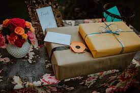 6 Wedding Gift Etiquette Rules All Guests Should Know Wedding Gift Etiquette Wedding Gift Cards Proper Wedding