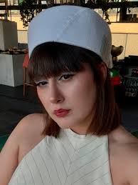 Regina încoronată a acestui trend you can't change my mind