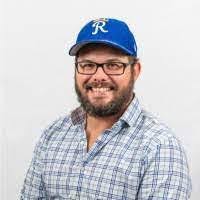 Ryan Endersbe's Instagram, Twitter & Facebook