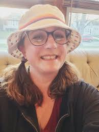 Sneaker Enthusiasts Discuss Hats and Fashion