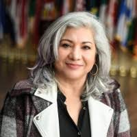 8 "Erma Flores" profiles