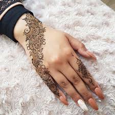 Henna tattoos can be a great thing to do either to yourself or with your friends with a bit of practice and a bit of time! 42 Trendy Henna Tattoo Design Ideas To Try Mehndi Designs For Hands Latest Mehndi Designs Henna Tattoo Designs
