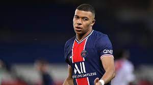 La prétention, c'est plutôt de se vanter de viser des choses qui ne sont pas du tout à ta portée, qui ne sont pas pour toi. Kilian Mbappe Zayavil Chto Pered Vozmozhnym Uhodom Sprosit Prezidenta Pszh Kto Iz Novichkov Pridet Letom 2021 Goda Eurosport