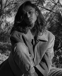 At age 14 she moved to mullaloo, australia, with them and younger. Shalom Brune Franklin Hamilton Hodell