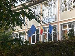 Anul acesta, în acelaşi interval, se desfăşoară şi săptămâna oferta școlară este variată, pe ambele filiere teoretică și tehnologică. Negresti Liceul Tehnologic Nicolae Iorga Ghid Auto Service Romania