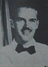 Enero 20. Sa petsang ito noong 1922, isinilang si Roy Fernie sa Panama  Canal Zone. Nag-iisang anak nina Evelyn Granthame-Hayes at Cyril Fernie,  ang may-ari ng C. Fernie Steamship Company, kalaunan ay