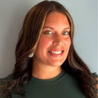 Eva Galloway's Instagram, Twitter & Facebook