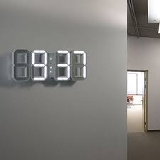 Led Wanduhr Weiss Von Kibardindesign Monoqi Led Wanduhr Wanduhren Wohnzimmer Wanduhr
