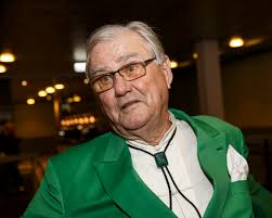 Marys debut: Tager magten