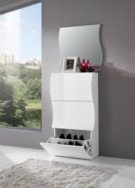 Un meuble télé laqué s'intégrera parfaitement dans un intérieur design et moderne. Meuble A Chaussures Design Coloris Blanc Laque