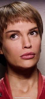 T'Pol's looks and favorite episode Carbon Creek in Star Trek Series  Enterprise