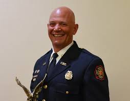 IN THIS ISSUE: EMT COMPETES IN FINALS OF AMERICAN NINJA WARRIOR