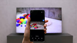Apr 15, 2021 · how to take a screenshot with the samsung galaxy s20 method 1: How To Take A Screenshot On The Galaxy S20 Sammy Fans