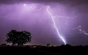 Gewitter und regen sind am himmelfahrtstag über thüringen hinweggezogen. Unwetterwarnung August 2018 Orkan Bedroht Nordseekuste Schwere Gewitter Im Anmarsch News De