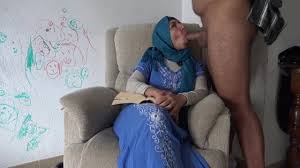 Arabic Homemade Wife Lets Husband Cum In Her Mouth