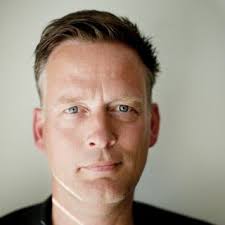 Erik Jan Harmens. Hello Wall (Hallo muur)