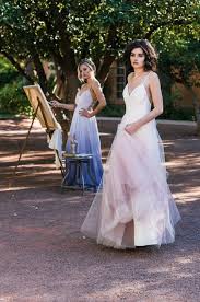 Maybe you would like to learn more about one of these? So Stylish Ist Heiraten Heute Mit Dip Dye Brautkleidern Wird S Bunt