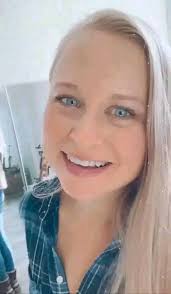 Yesssss! 💕💕💕💕💕love her! Oh my goodness! Just listen❤️