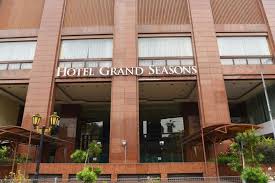 Grand hotel on mackinac island, michigan opened its doors in 1887 as a summer retreat for vacationers who traveled to the area by train and came to the island via steamer and boat. Planet Mumbai 2 Posts Facebook