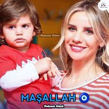 Esra Erol eşi Ali Özbir'in hem doğum gününü hem de 15. evlilik  yıldönümlerini kutladı