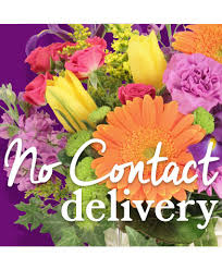 Send flowers right from our online catalog to make sure you send the right gift and/or the right bouquet to surprise someone special. No Contact Delivery Designers Choice Bouquet In Northfield Mn Judy S Floral Design Studio