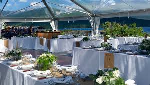 A garden is one of those places where couples will go for a romantic stroll, and a garden in bloom is an ideal backdrop for wedding photos. Wedding Venues North Idaho Elkins Resort On Priest Lake