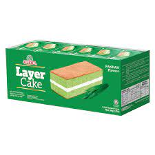 A tres leches cake (lit. Baloy Oriental Layer Cake Pandan 16gx24 S