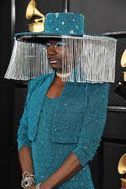 Billy porter says his grammy mechanical hat look was inspired by billie eilish's gucci veil from the amas. Billy Porter S Fringed Grammys Hat Has Fueled A New Meme Popsugar Fashion