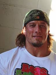 Jesse Burdick's Instagram, Twitter & Facebook