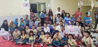 Pada tahun 2011, sempat mengenyam pendidikan di universitas flores. Sekolah Cita Luhur