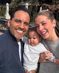 Janice Pizzonia's Instagram, Twitter & Facebook