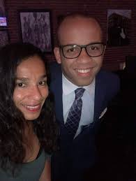 About last night: Last-minute karaoke night with Janeth? I think so! 🎤🎤🎤