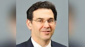 Katherine Dapper's Instagram, Twitter & Facebook